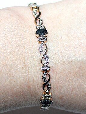 Sterling Silver Gold Tone Sapphire Tennis Bracelet 7.25 Inches 8 Grams